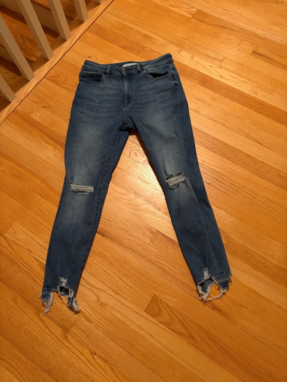 DL1961 Farrow instantly ankle Women’s Distressed Skinny Jeans - Blue